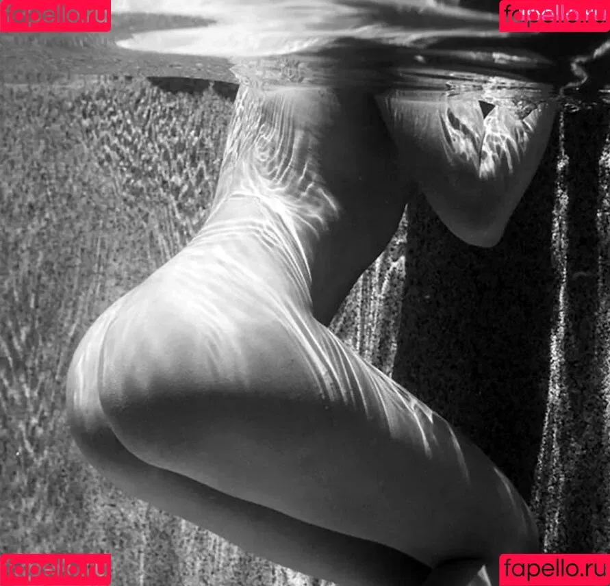 Bianca Censori Onlyfans Photo Gallery 