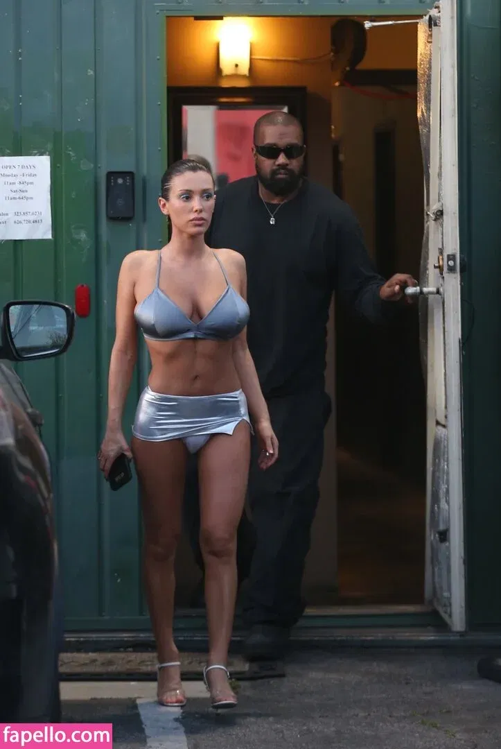 Bianca Censori Onlyfans Photo Gallery 