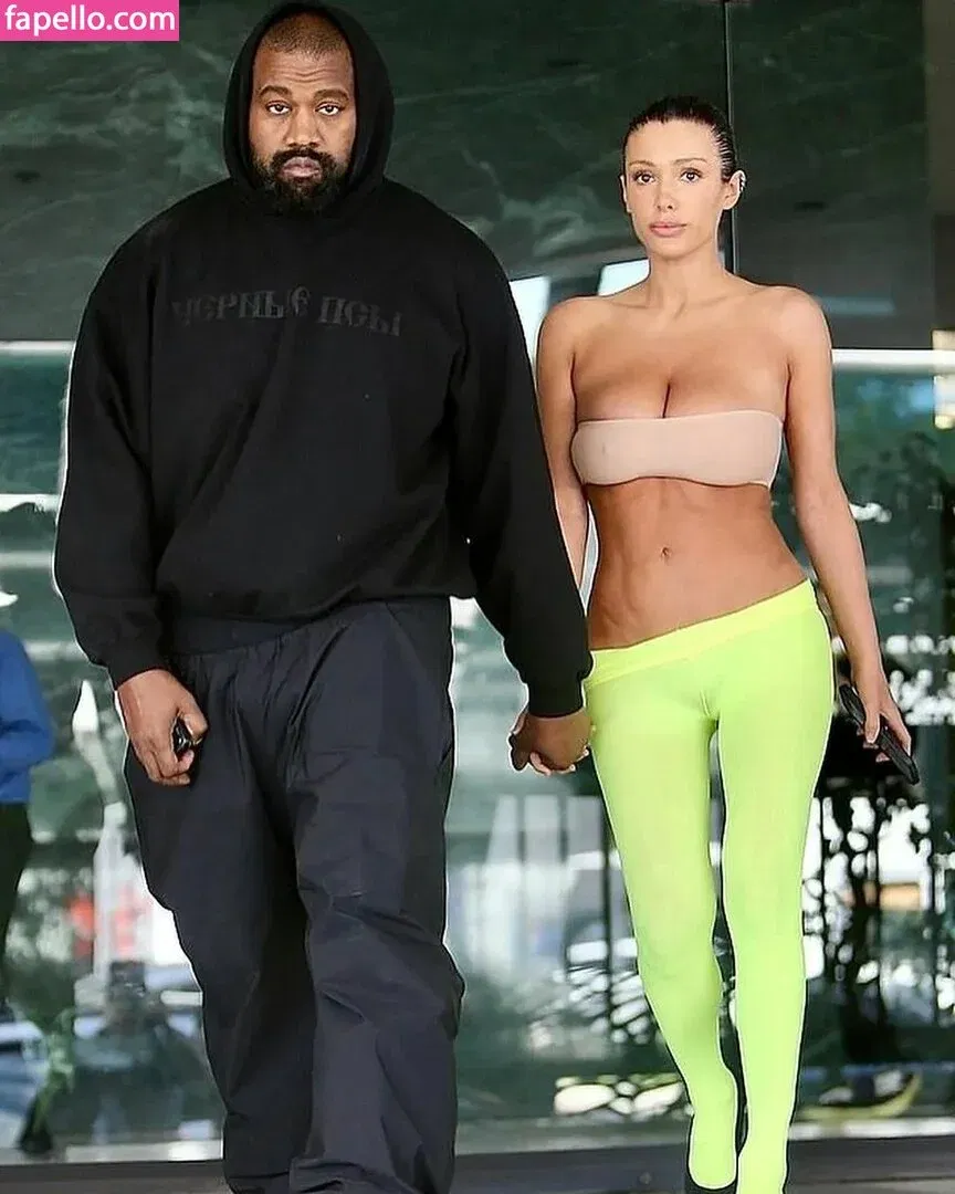 Bianca Censori Onlyfans Photo Gallery 