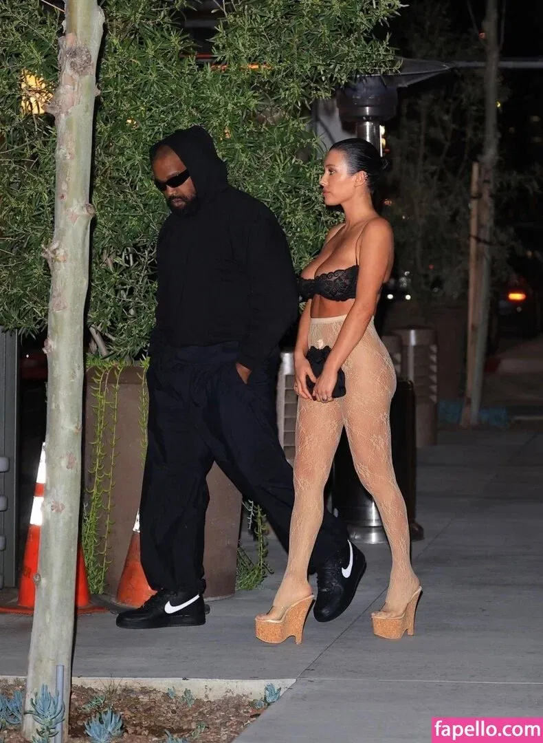 Bianca Censori Onlyfans Photo Gallery 