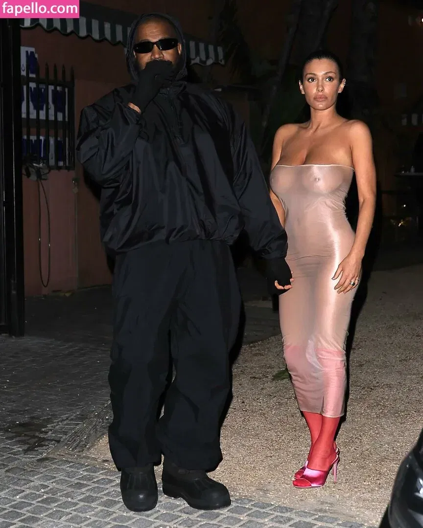 Bianca Censori Onlyfans Photo Gallery 