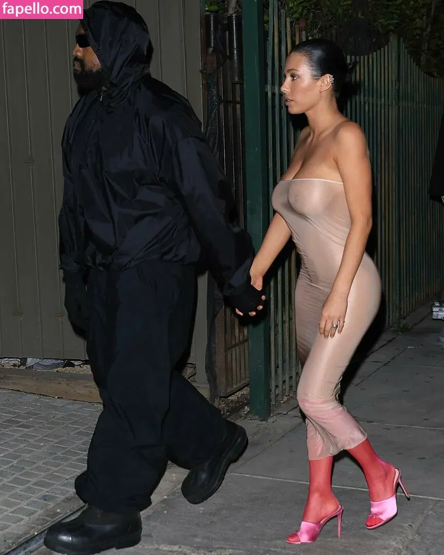 Bianca Censori Onlyfans Photo Gallery 