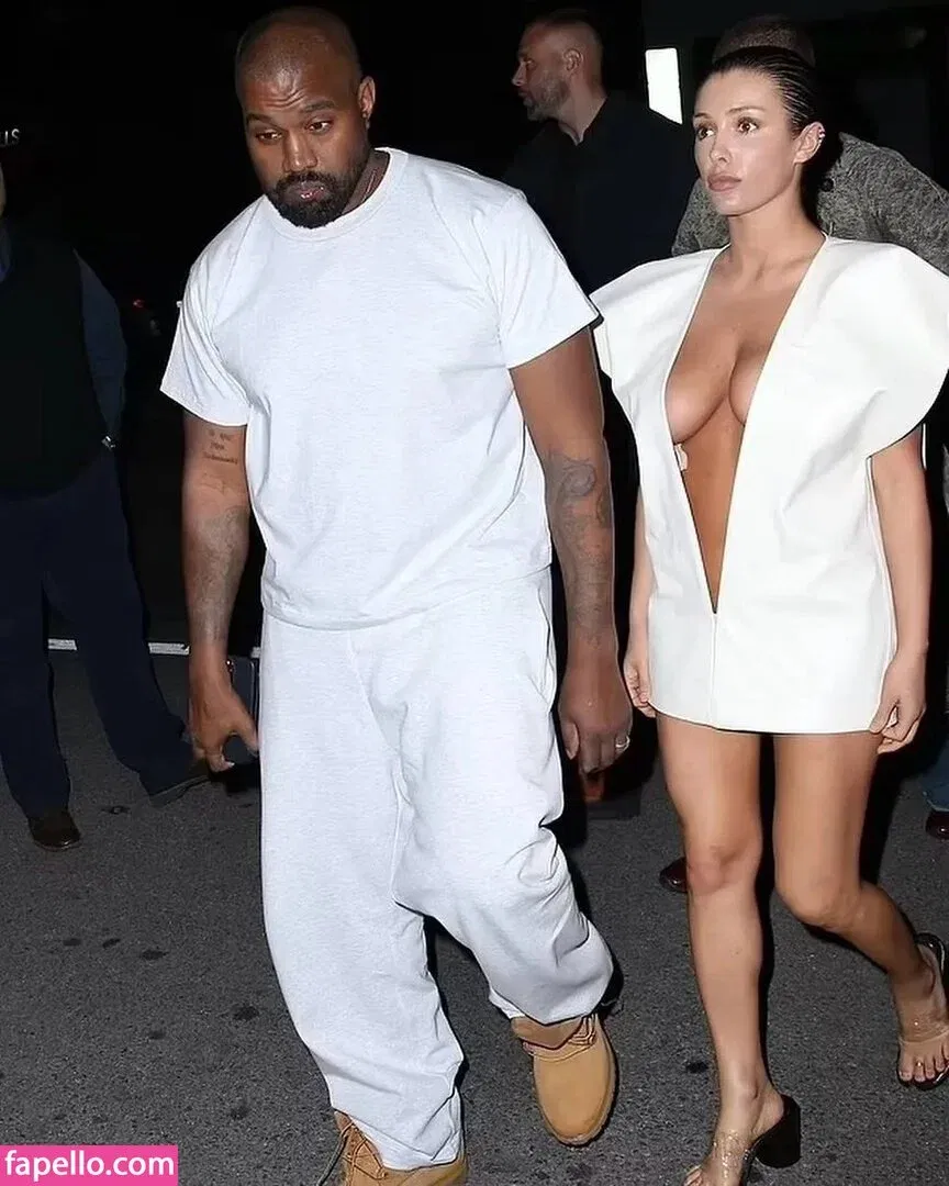 Bianca Censori Onlyfans Photo Gallery 