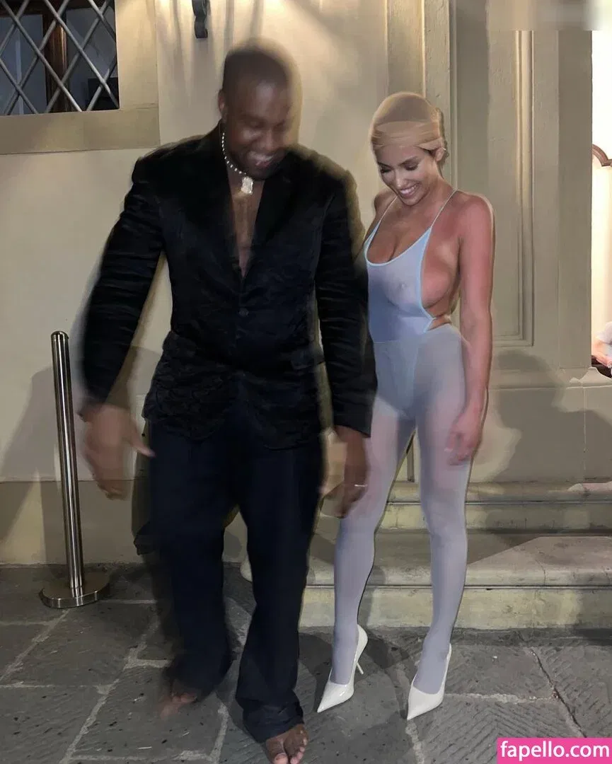 Bianca Censori Onlyfans Photo Gallery 