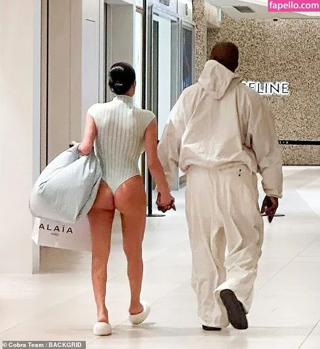 Bianca Censori Onlyfans Photo Gallery 