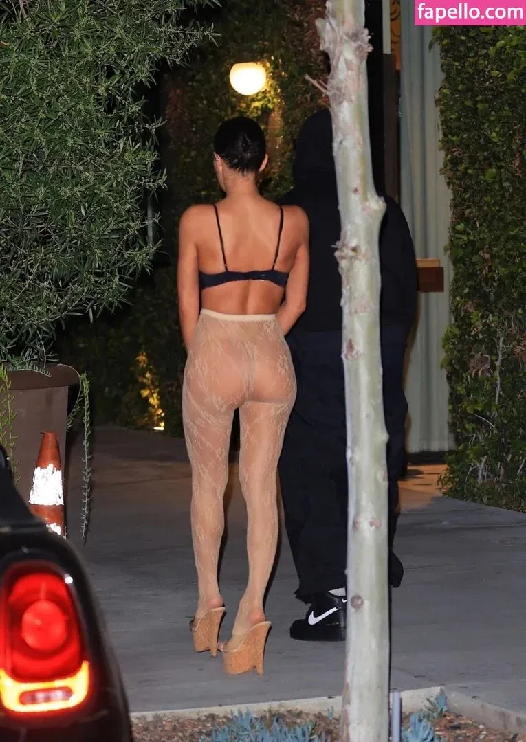 Bianca Censori Onlyfans Photo Gallery 