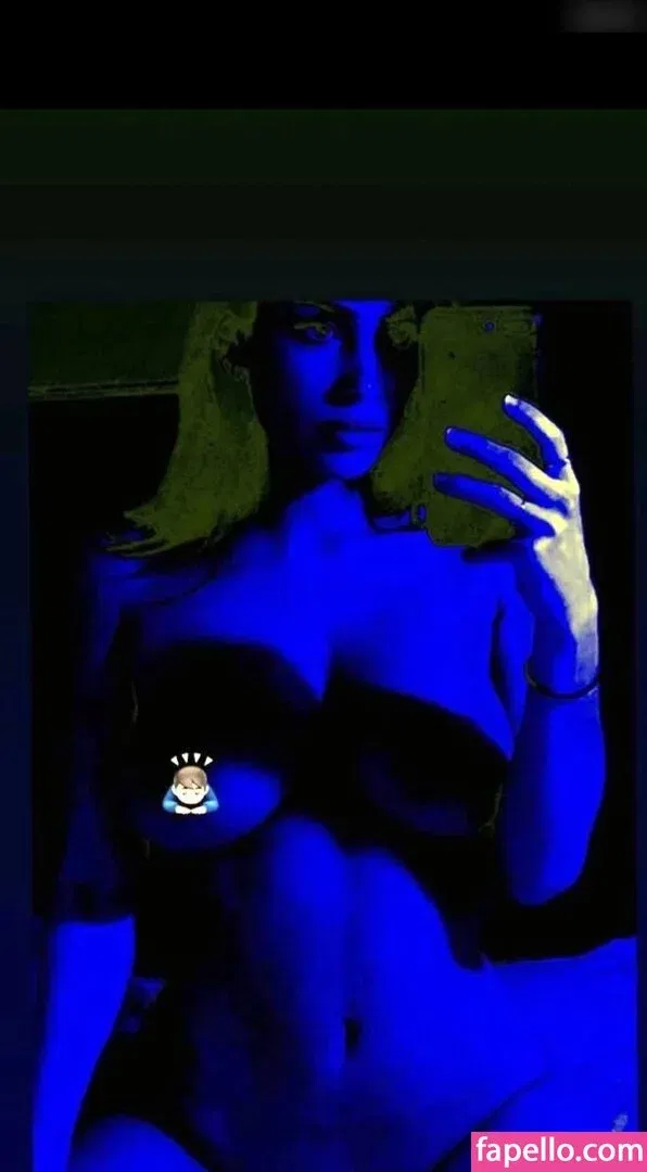 Bianca Censori Onlyfans Photo Gallery 