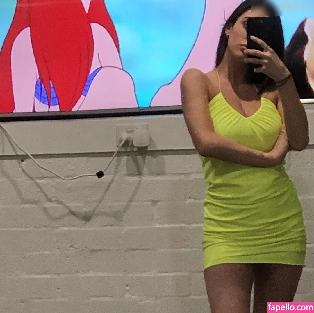 Bianca Censori Onlyfans Photo Gallery 