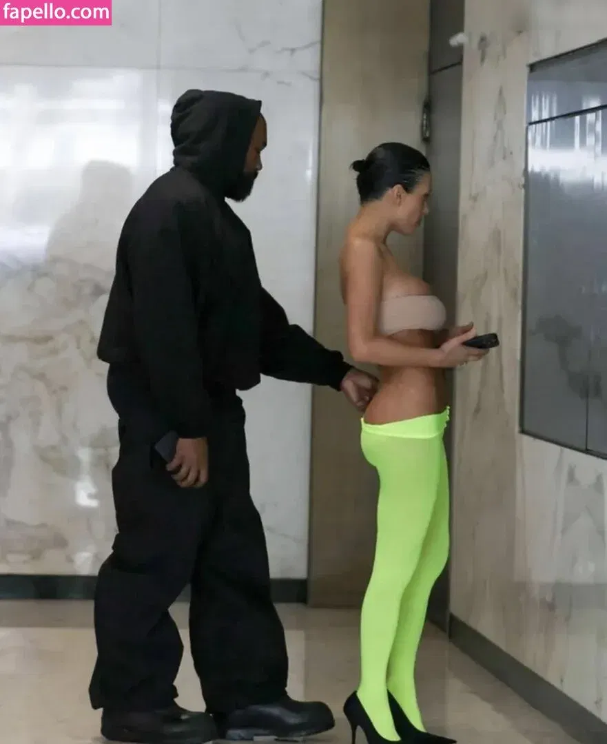 Bianca Censori Onlyfans Photo Gallery 