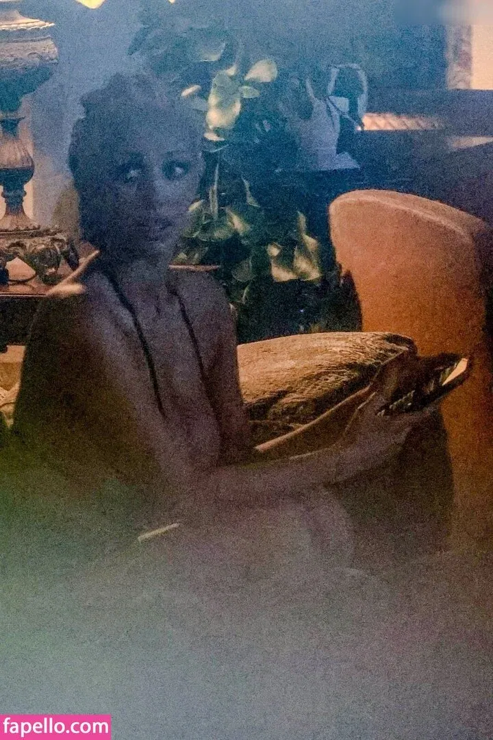 Bianca Censori Onlyfans Photo Gallery 