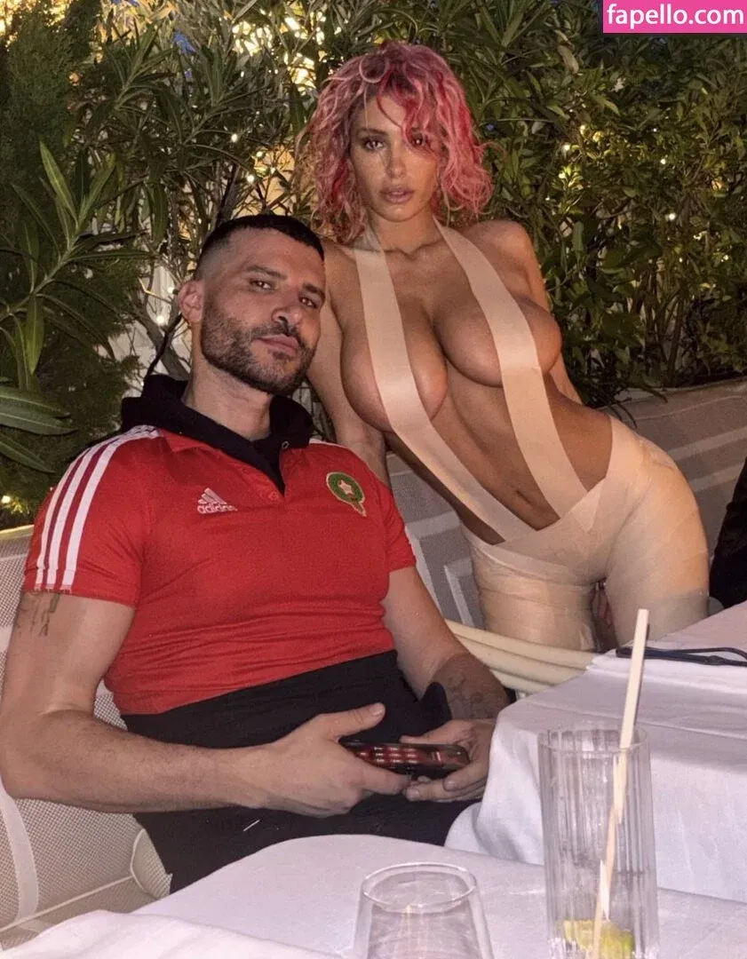 Bianca Censori Onlyfans Photo Gallery 