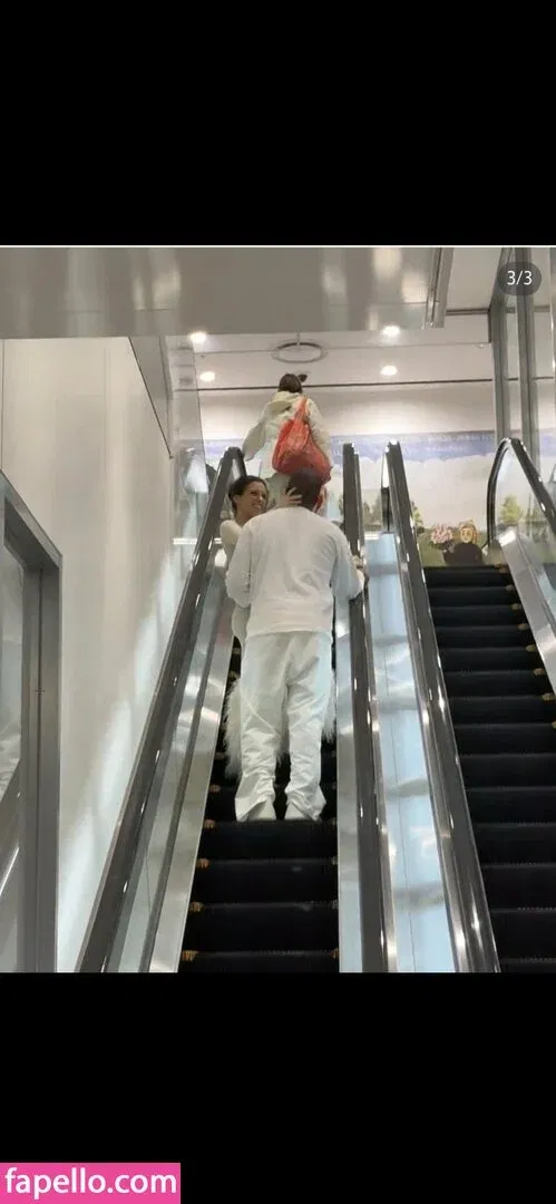 Bianca Censori Onlyfans Photo Gallery 