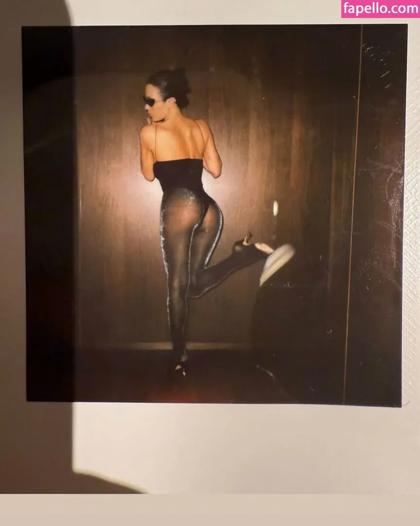 Bianca Censori Onlyfans Photo Gallery 