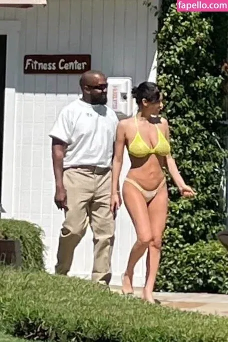 Bianca Censori Onlyfans Photo Gallery 