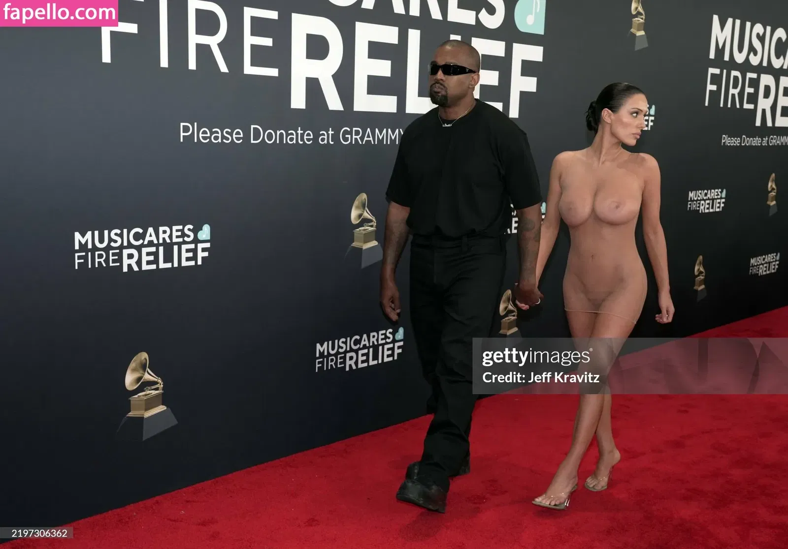 Bianca Censori Onlyfans Photo Gallery 