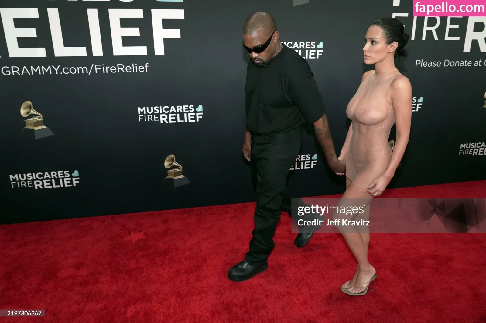 Bianca Censori Onlyfans Photo Gallery 