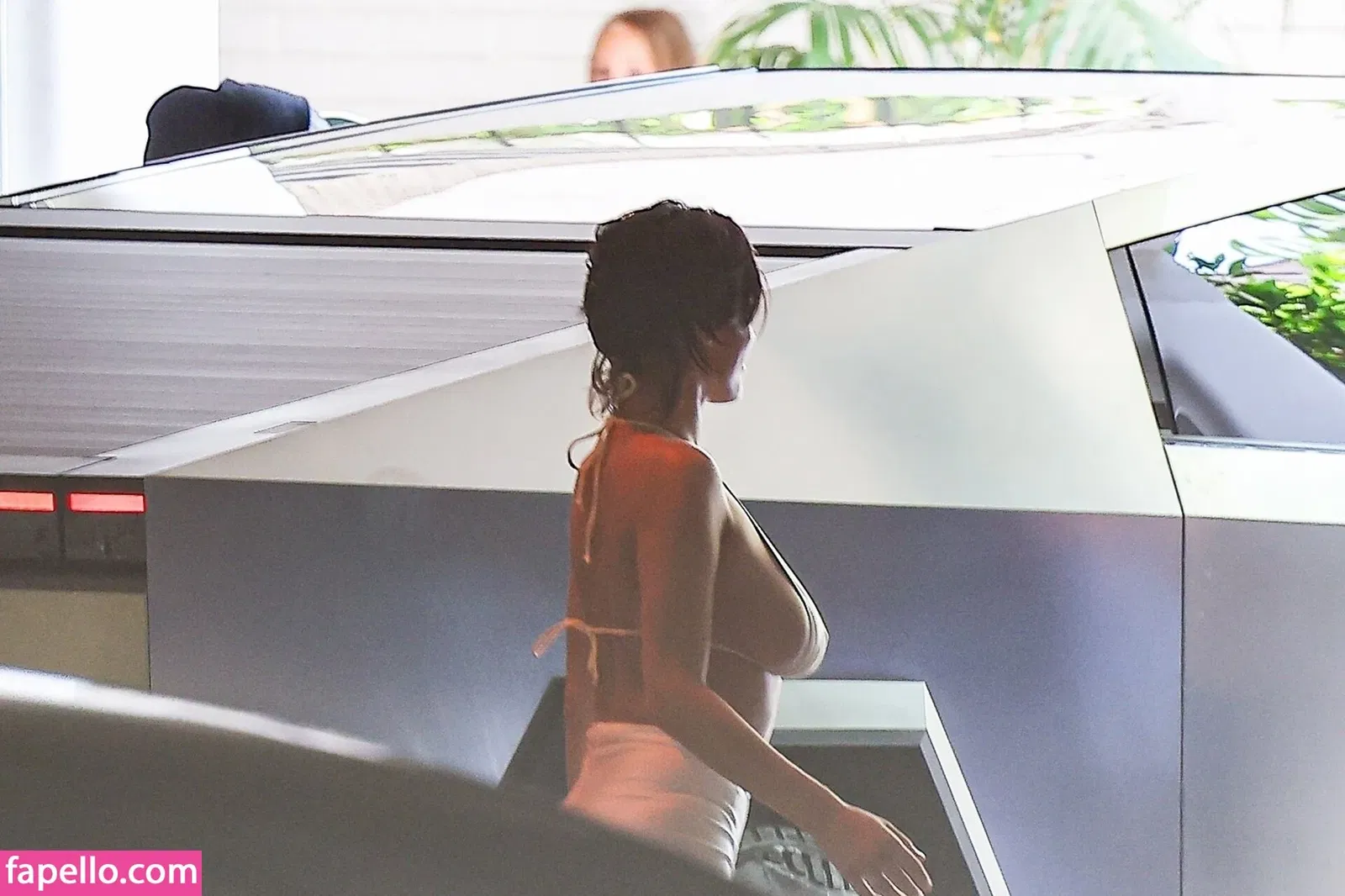 Bianca Censori Onlyfans Photo Gallery 