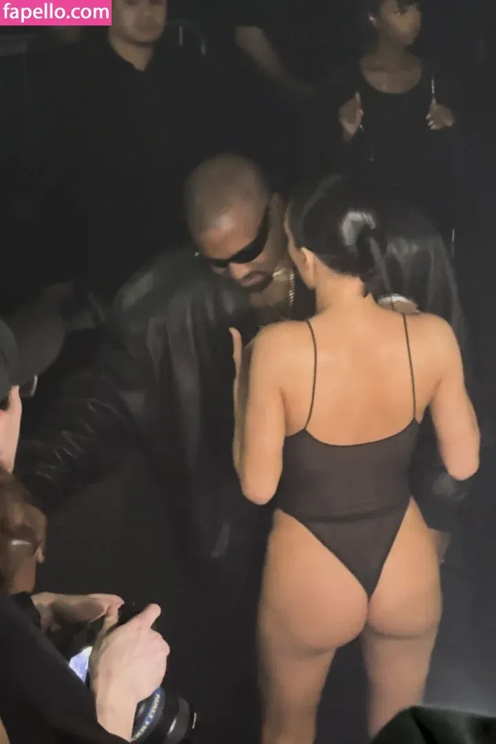 Bianca Censori Onlyfans Photo Gallery 