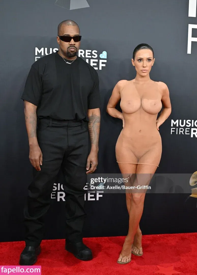 Bianca Censori Onlyfans Photo Gallery 