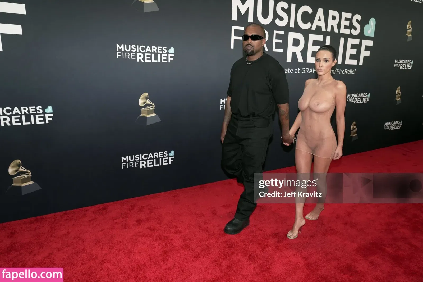 Bianca Censori Onlyfans Photo Gallery 