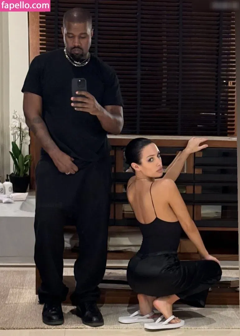 Bianca Censori Onlyfans Photo Gallery 