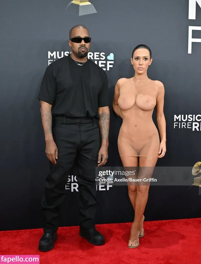 Bianca Censori Onlyfans Photo Gallery 