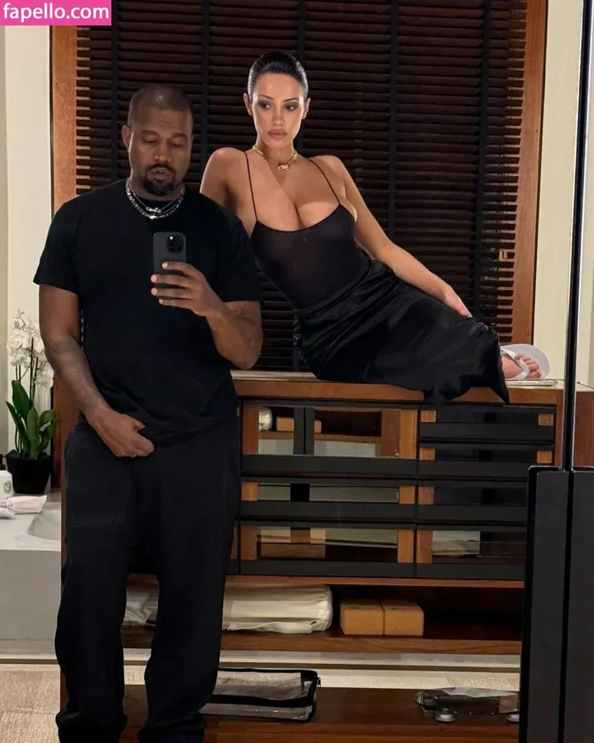 Bianca Censori Onlyfans Photo Gallery 