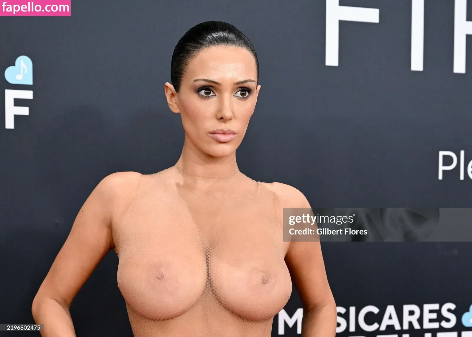 Bianca Censori Onlyfans Photo Gallery 