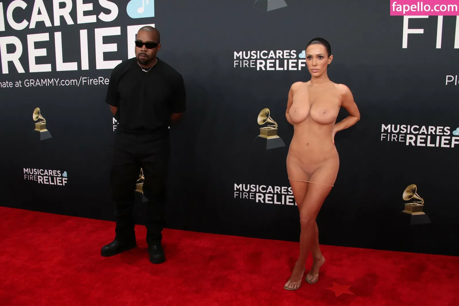 Bianca Censori Onlyfans Photo Gallery 