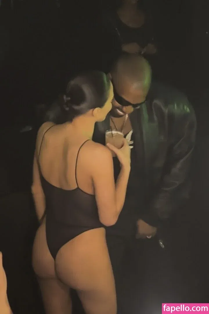 Bianca Censori Onlyfans Photo Gallery 