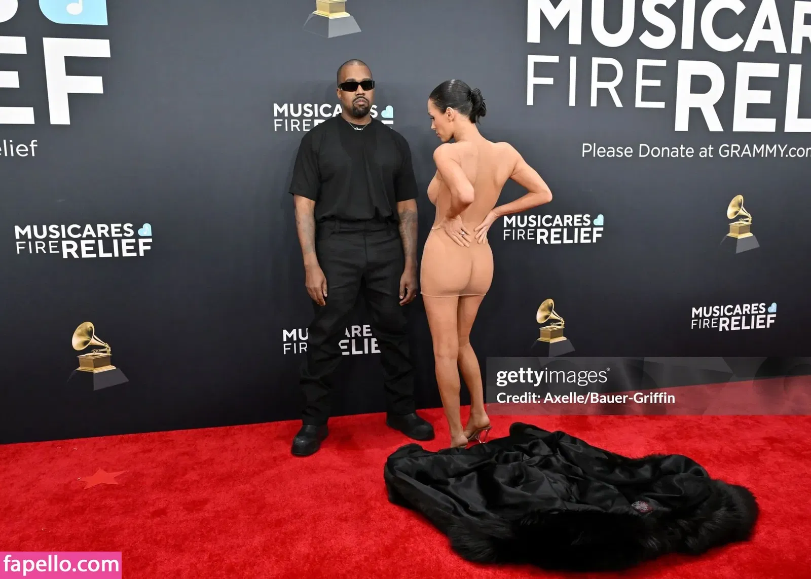 Bianca Censori Onlyfans Photo Gallery 