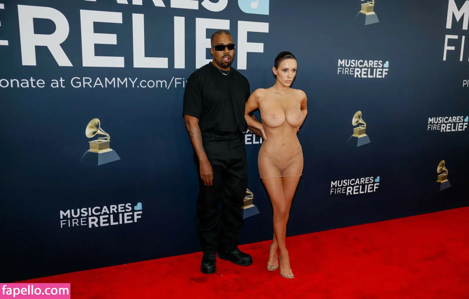 Bianca Censori Onlyfans Photo Gallery 