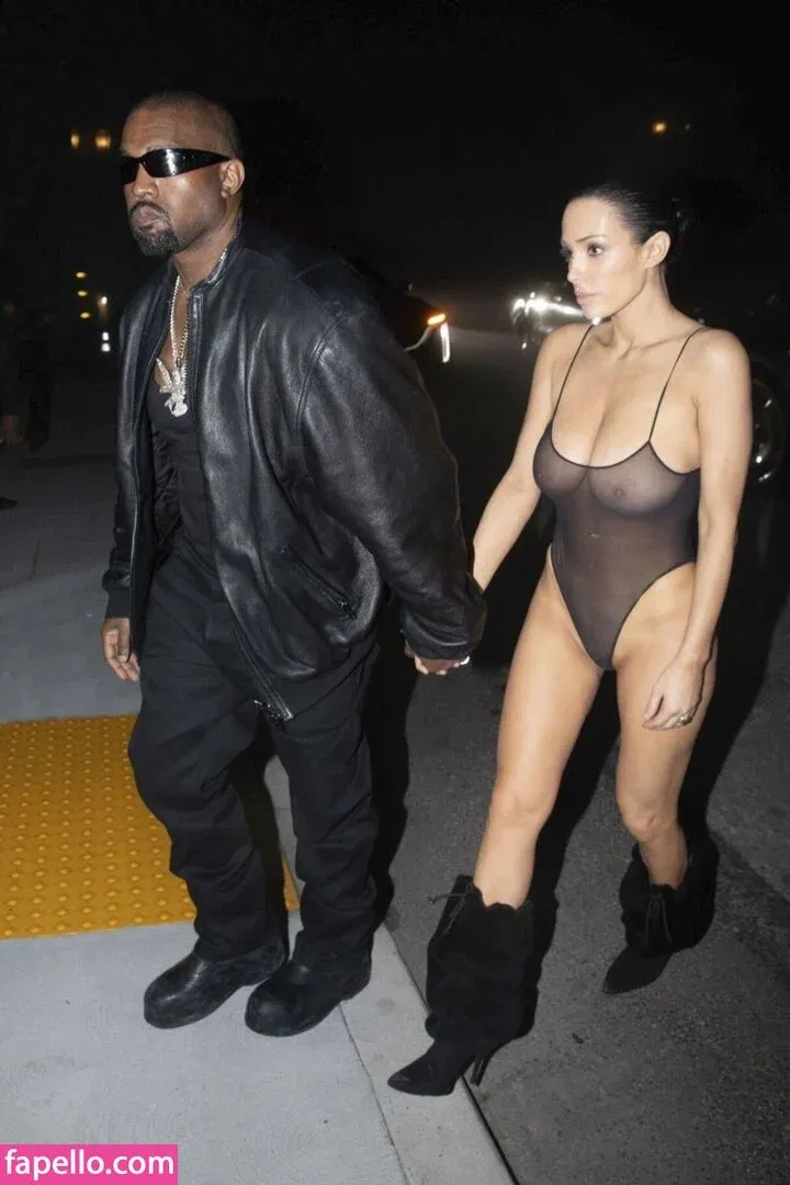 Bianca Censori Onlyfans Photo Gallery 