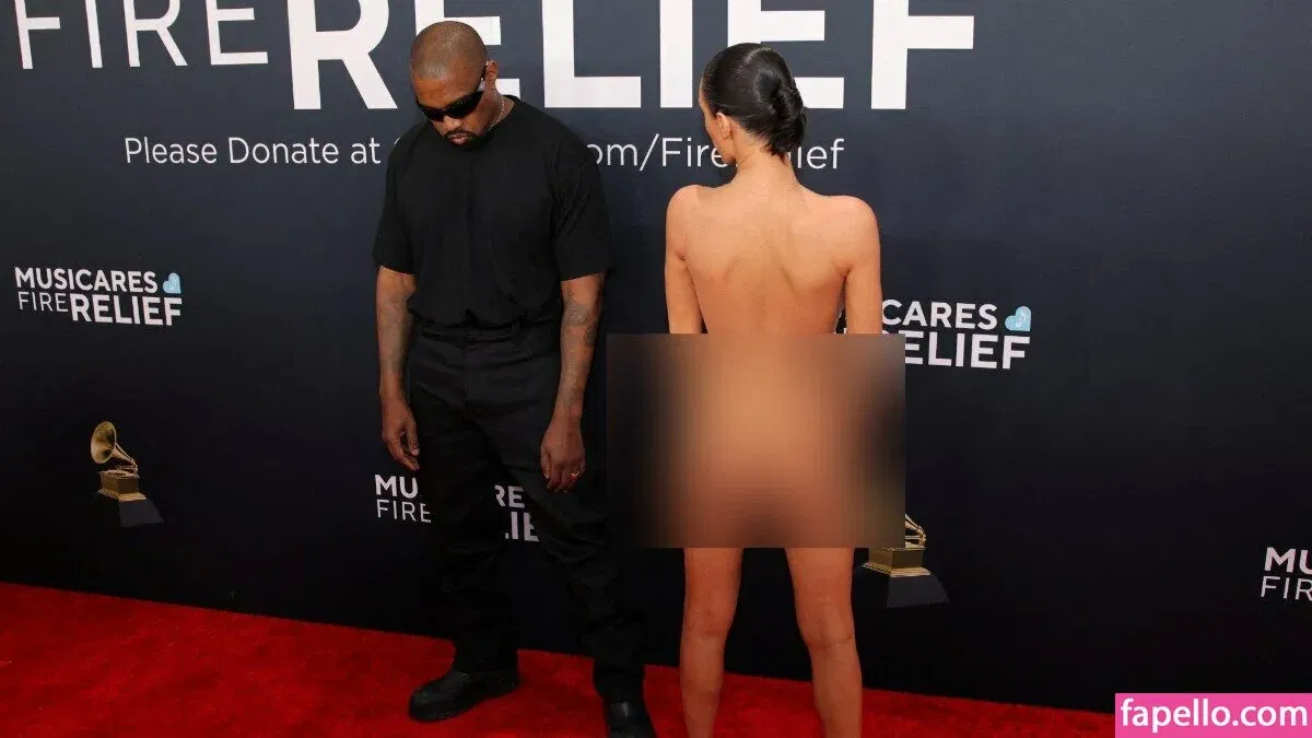 Bianca Censori Onlyfans Photo Gallery 