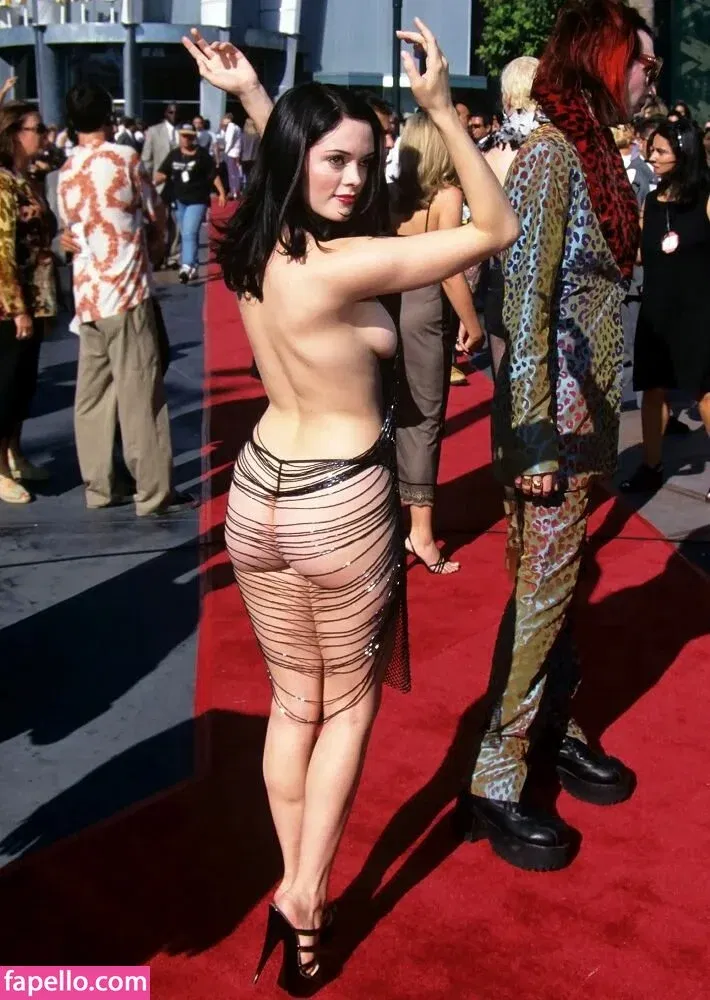 Bianca Censori Onlyfans Photo Gallery 