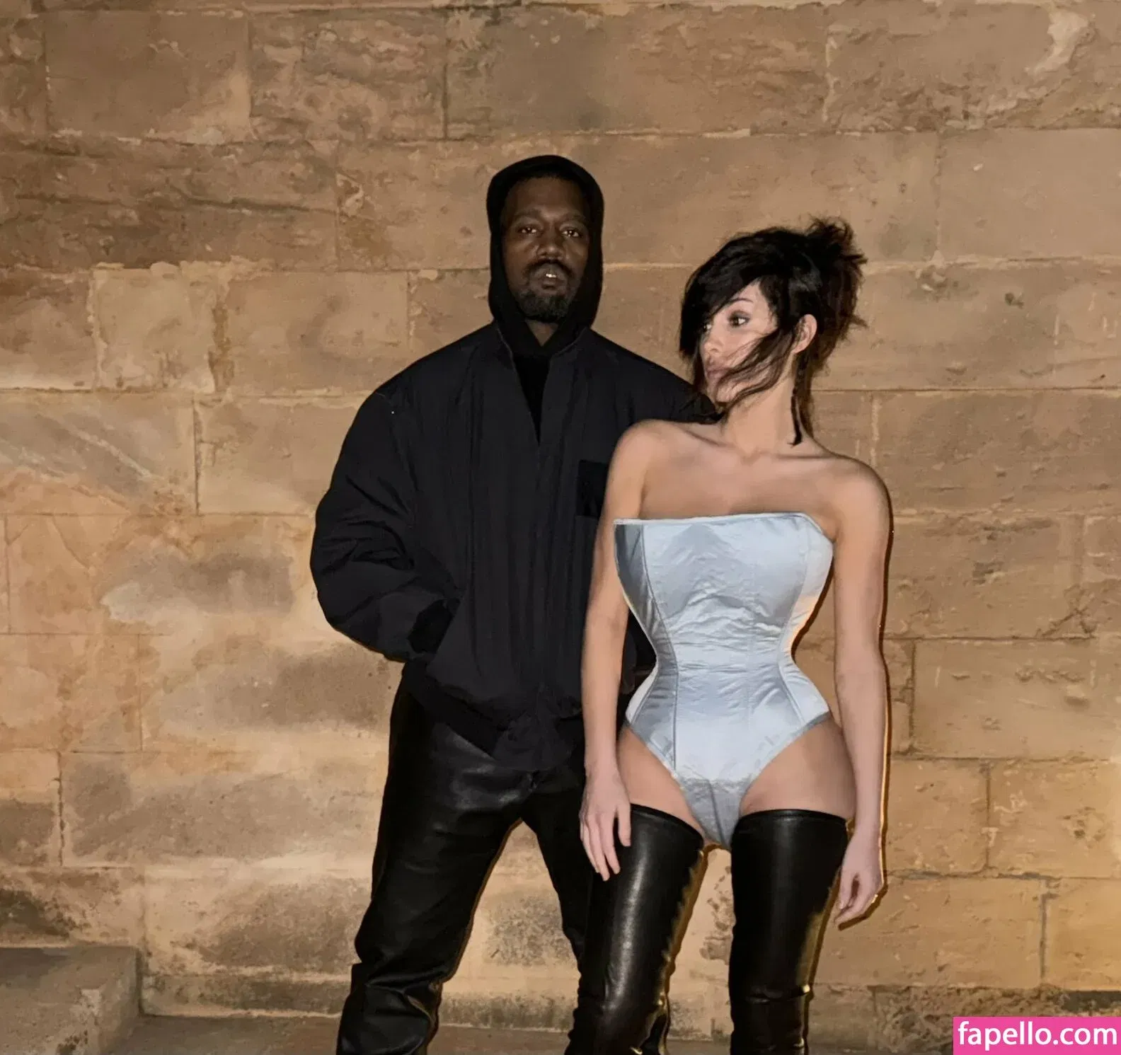 Bianca Censori Onlyfans Photo Gallery 