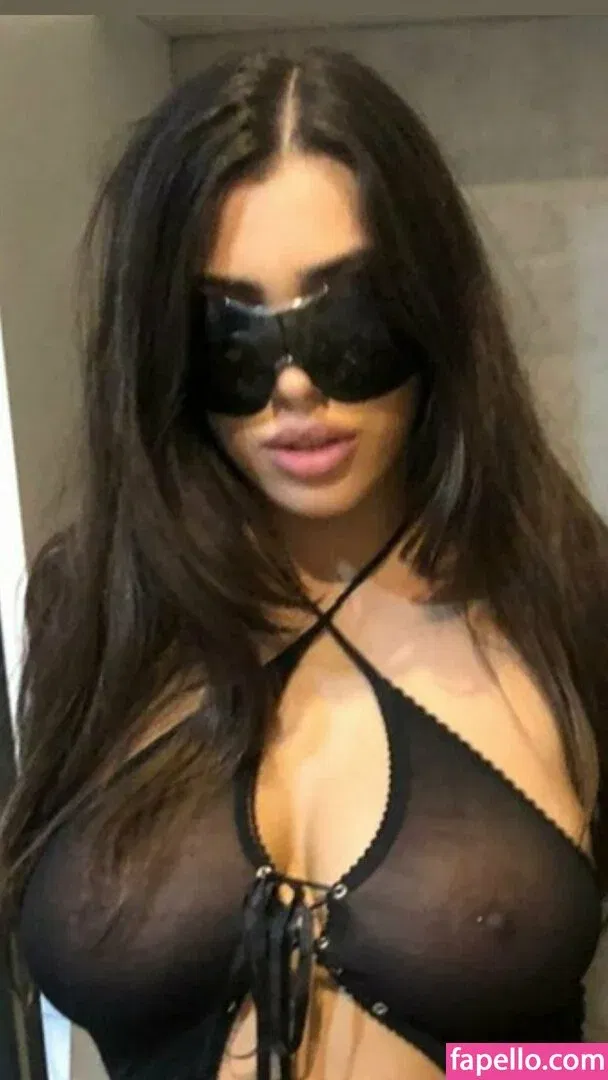 Bianca Censori Onlyfans Photo Gallery 