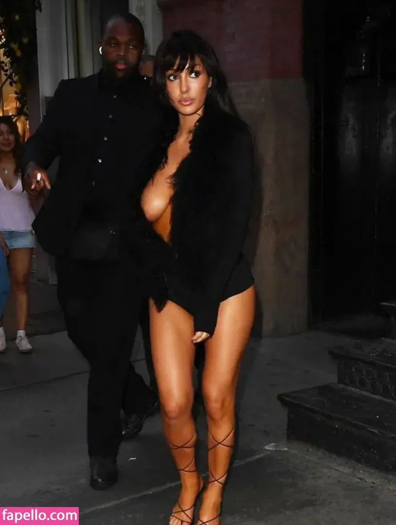 Bianca Censori Onlyfans Photo Gallery 