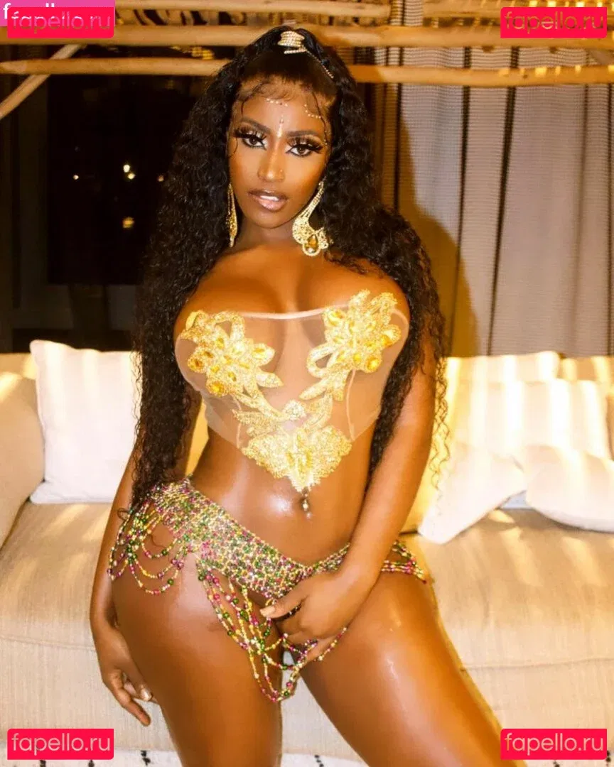 Hispaniola Onlyfans Photo Gallery 