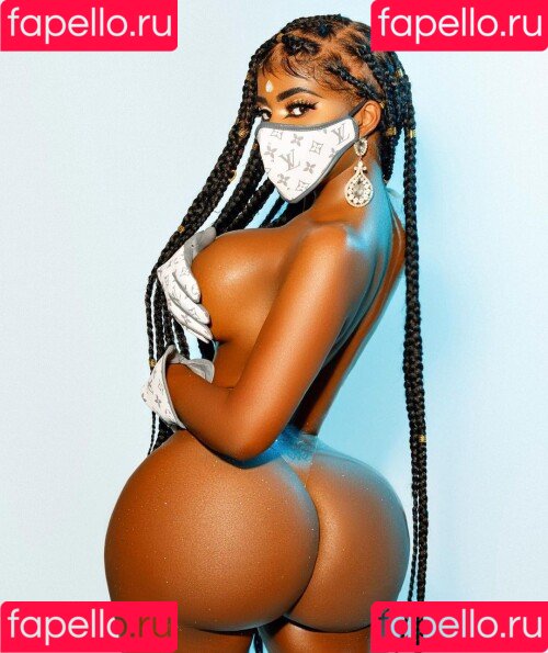 Hispaniola Onlyfans Photo Gallery 