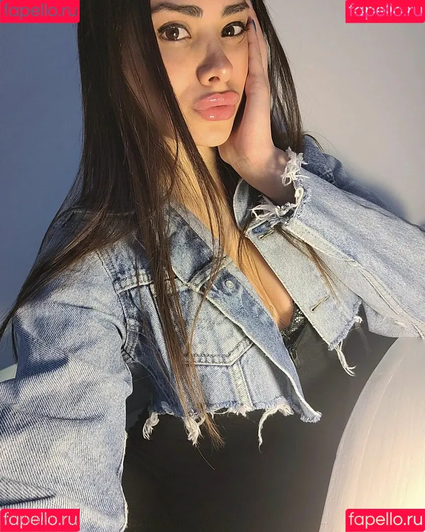 Sol Abelleira Onlyfans Photo Gallery 