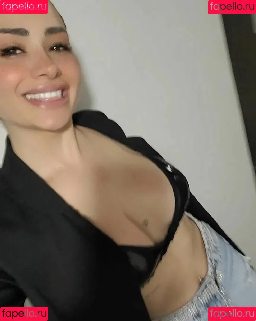 Sol Abelleira Onlyfans Photo Gallery 