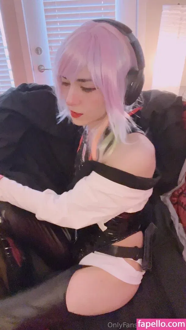 rrfox Onlyfans Photo Gallery 