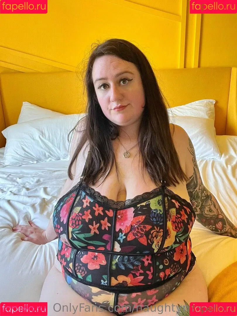 naughtynyxiefree Onlyfans Photo Gallery 
