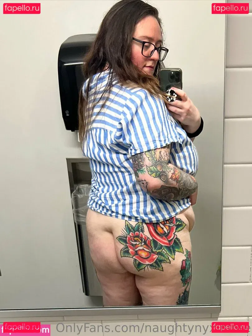 naughtynyxiefree Onlyfans Photo Gallery 