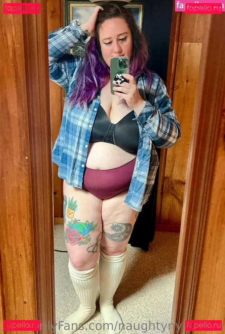 naughtynyxiefree Onlyfans Photo Gallery 