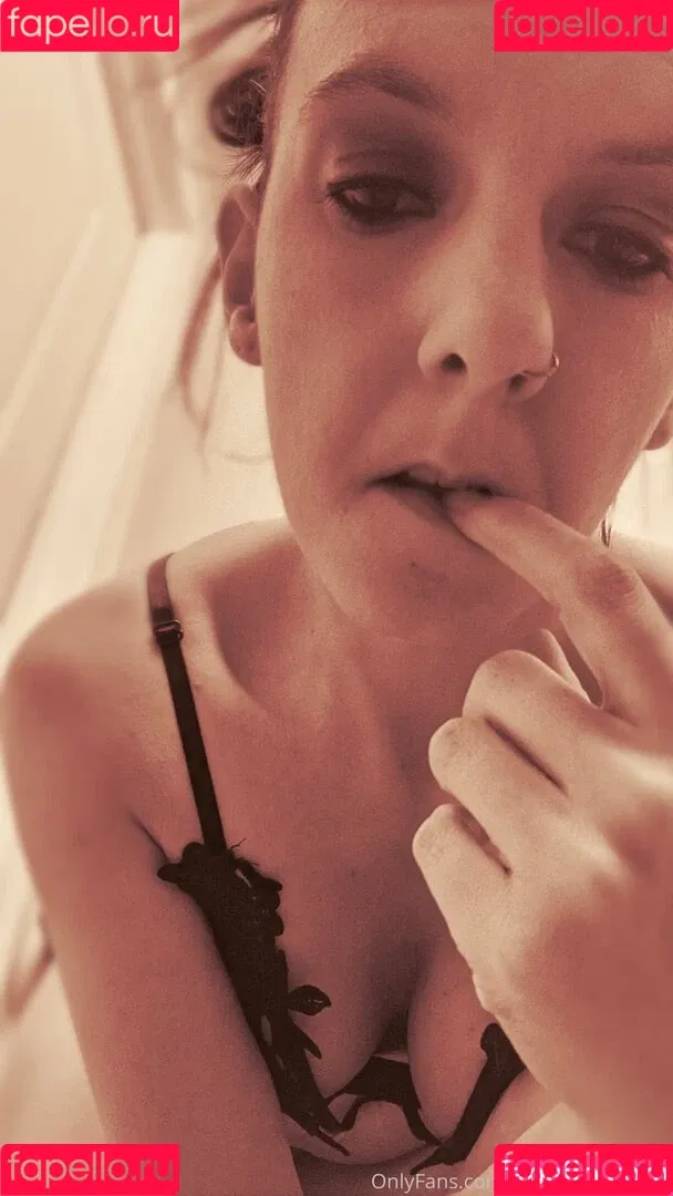 layannadoromitji Onlyfans Photo Gallery 