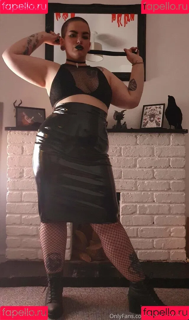 little.m0th Onlyfans Photo Gallery 