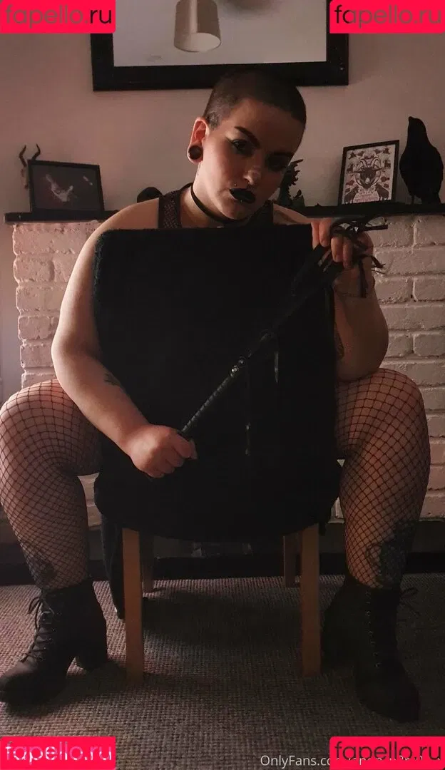 little.m0th Onlyfans Photo Gallery 