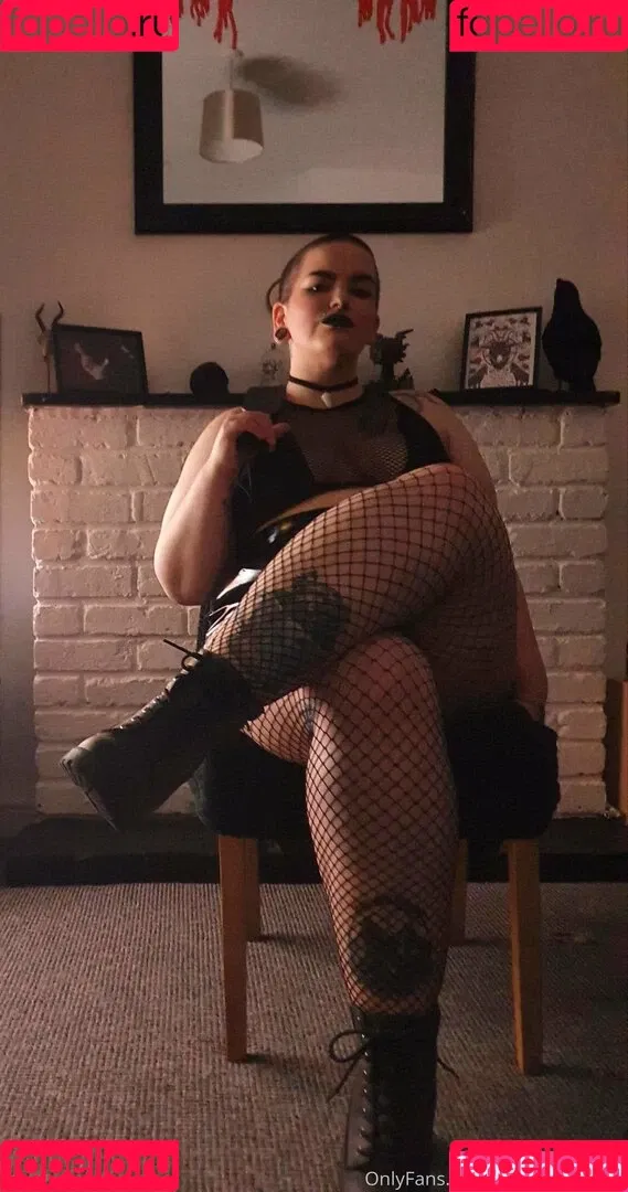 little.m0th Onlyfans Photo Gallery 